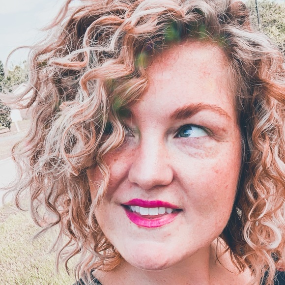 Meet your Posher, Ashton - Picture 1 of 1